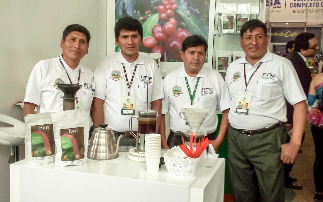 Cafetaleros de Puno consolidaron su primera exportación de Café Oro a Rusia