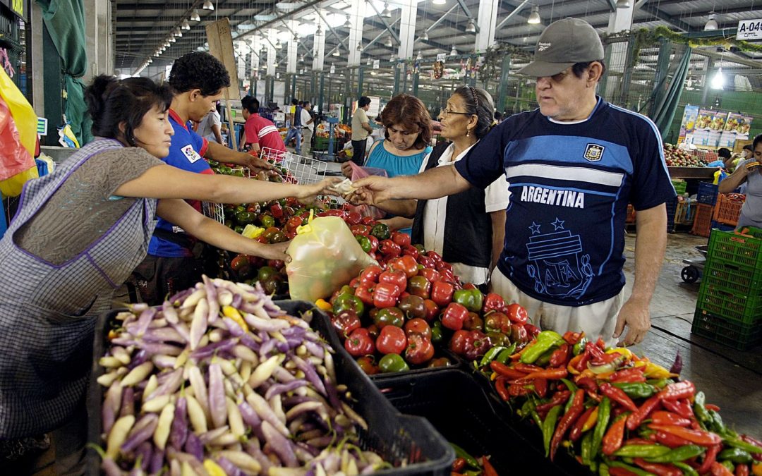 Precios de alimentos básicos se mantienen en los Mercados mayoristas de Lima