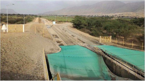 MINAGRI realiza mantenimiento de represa de Gallito Ciego