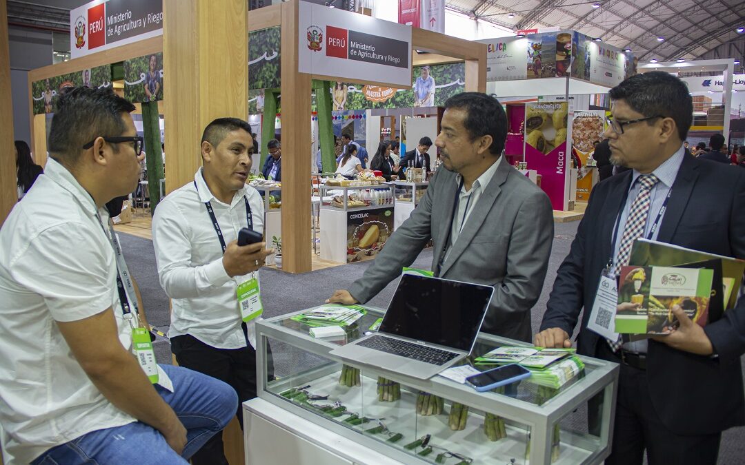 Organizaciones Productoras de palta, quinua, cacao, café, granada y espárragos participan en Expoalimentaria 2019